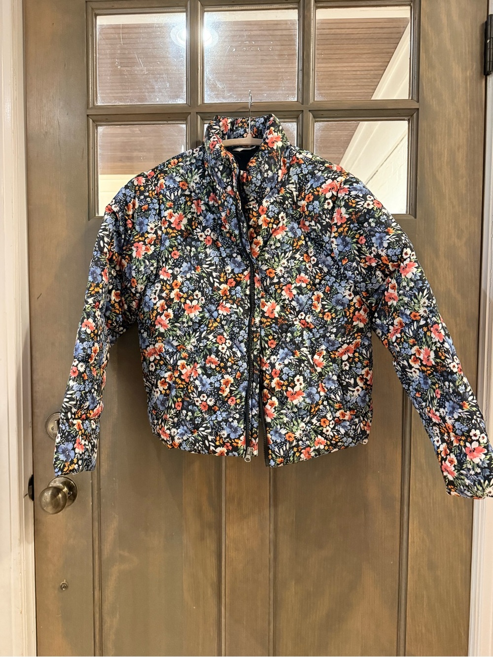 Time and Tru Navy Floral Quilted Puffer Jacket